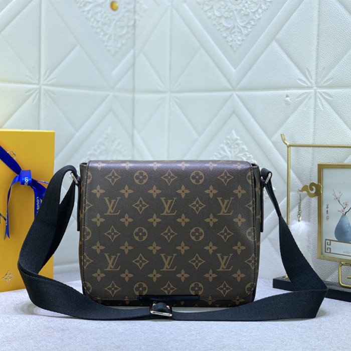 YB 41213# Mens Messenger bag