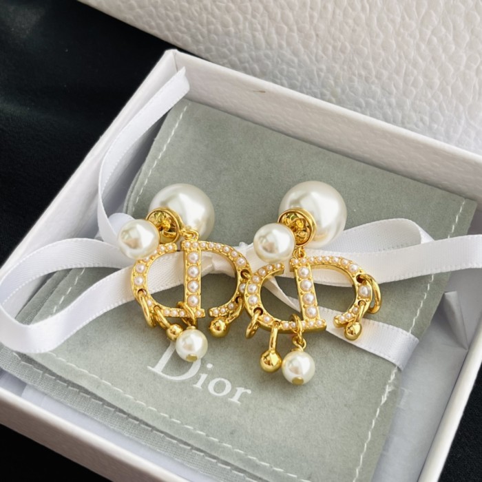 D Earrings