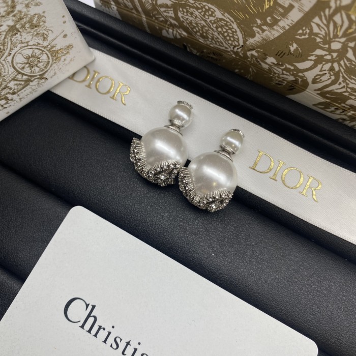 D Earrings