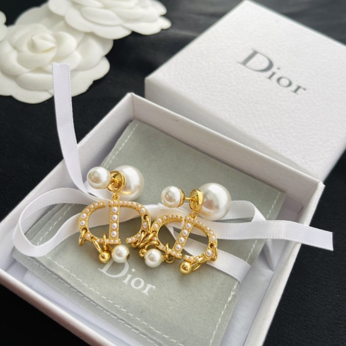 D Earrings
