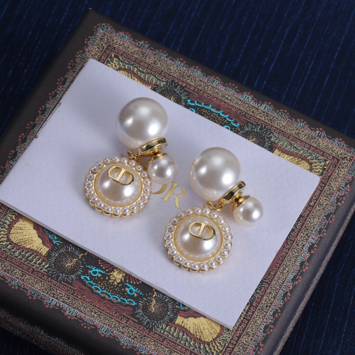D Earrings