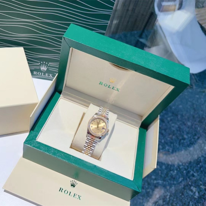 Womens Watch 31MM With Box