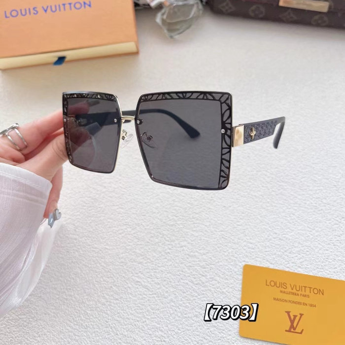 7303 Sunglasses