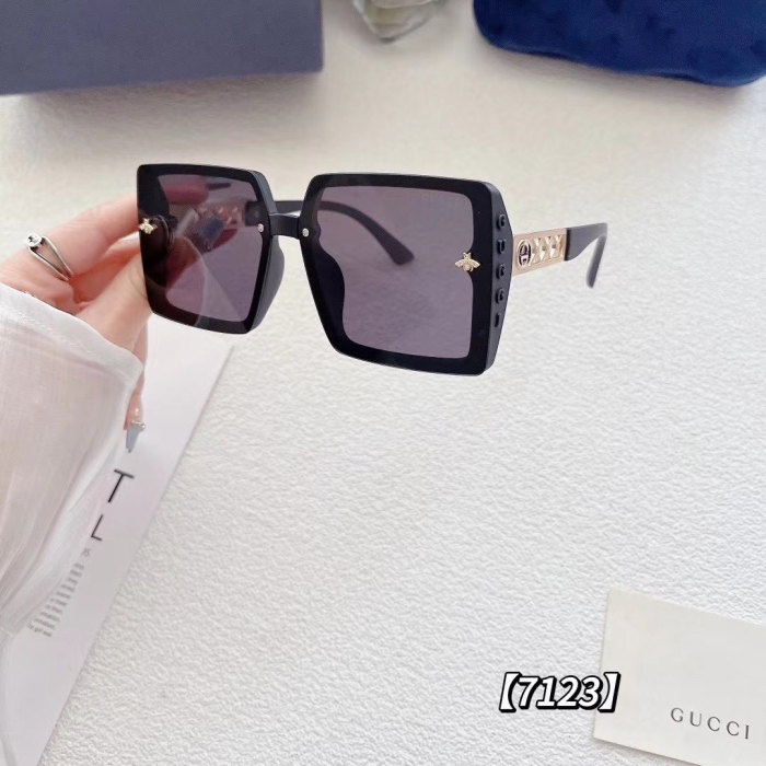 7120 Sunglasses