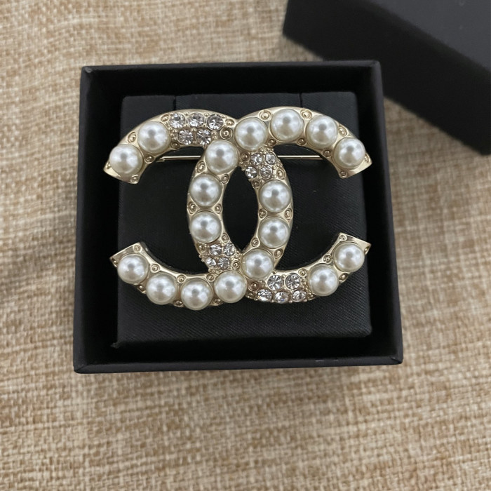 Brooch
