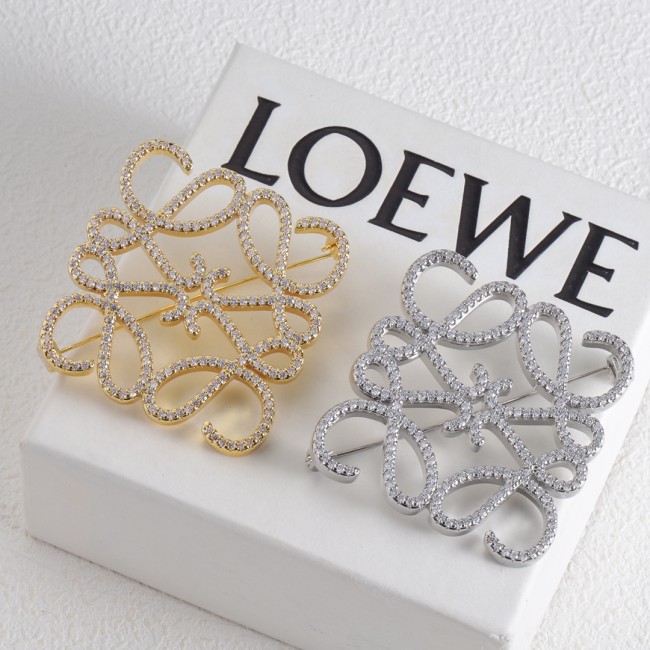 Brooch