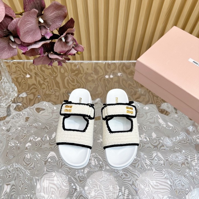LK# High Quality Womens Slippers