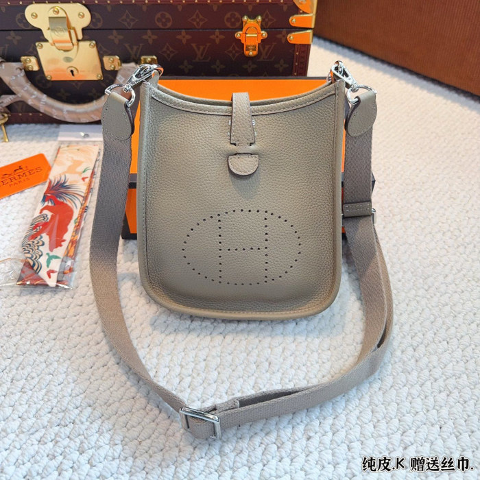 MZ# High Quality Womens Evelyne Bag 18*6*20cm