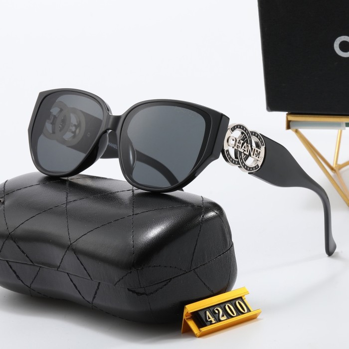 4200# Sunglasses