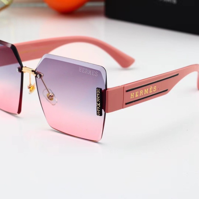 33005# Sunglasses