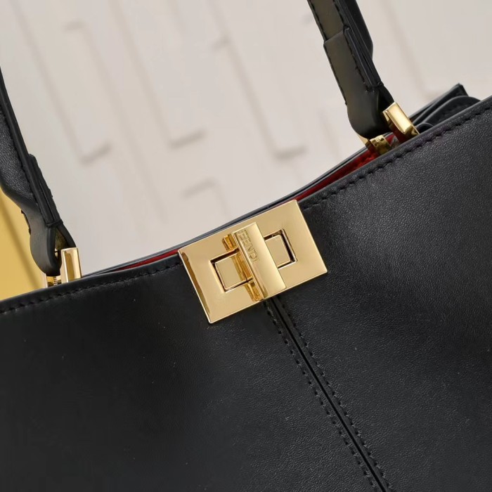AA#  Womens Peekaboo X-Lite Bag 30CM