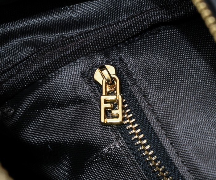 AA#  Womens Backpack 22x10x22CM
