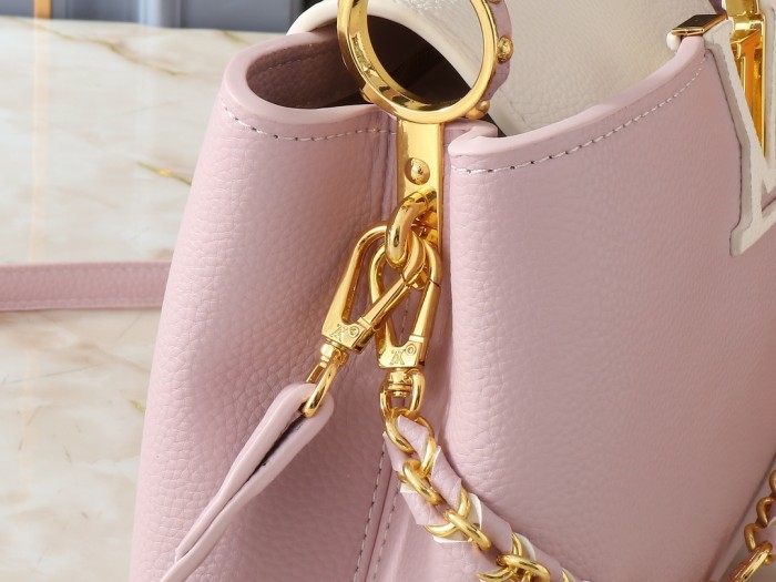 AA# Womens Capucines Lovelock Chain Bag Messenger Bag