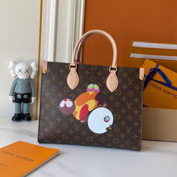AA# Womens Onthego Panda Pattern Handbag Totes