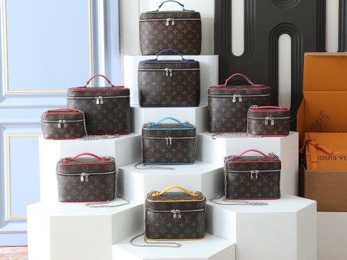 AA# Womens Cosmetic Bag