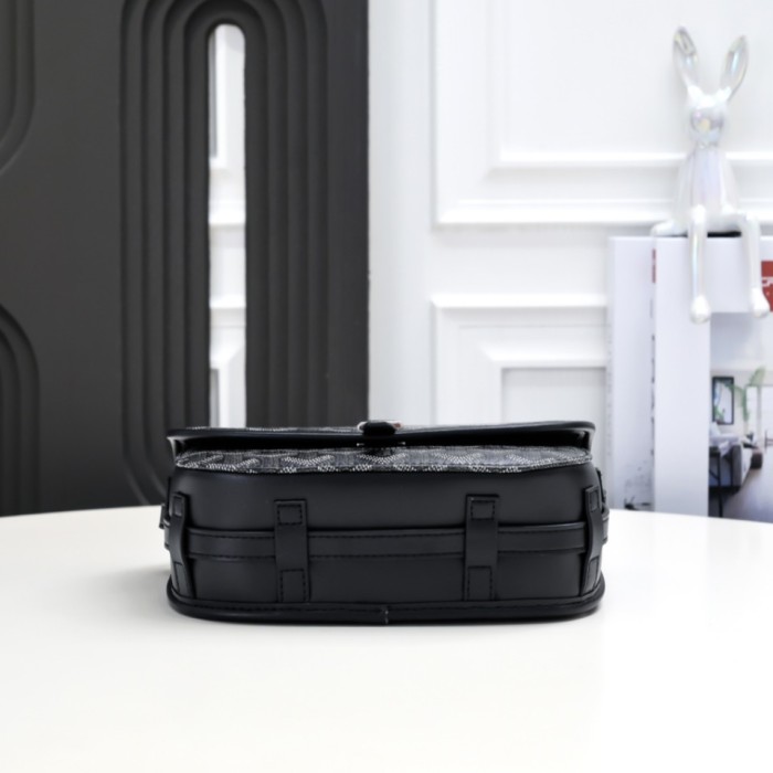 HML# Unisex Messenger Bag 20.0 x 12.5 x 6.0CM