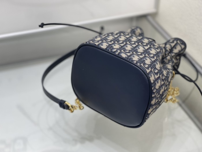 HML# Womens Bucket Bag 16 x 18.5 x 13 CM