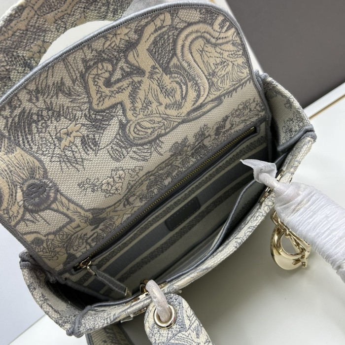 AAAAA# High Quality Womens Lady Embroideried Hand Bag Messenger Bag 24*20*11CM