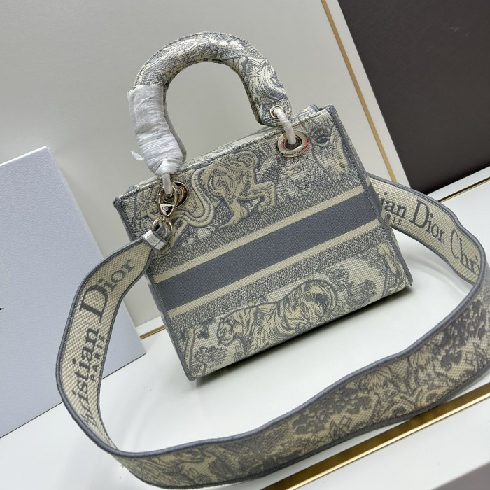 AAAAA# High Quality Womens Lady Embroideried Hand Bag Messenger Bag 24*20*11CM