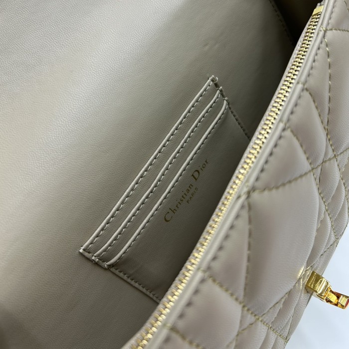 AAA# High Quality Womens Messenger Bag 22x12.5x4CM
