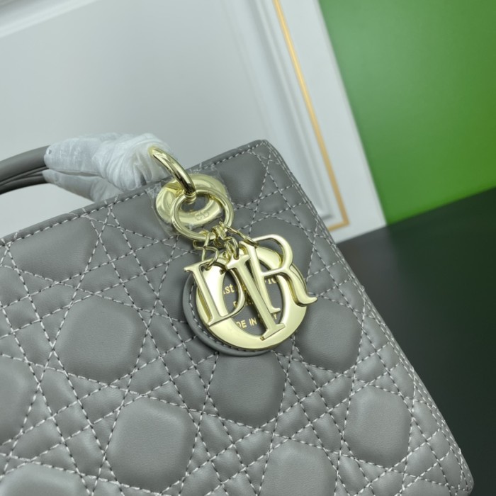 AAA# High Quality Womens Lady Bag 24CM