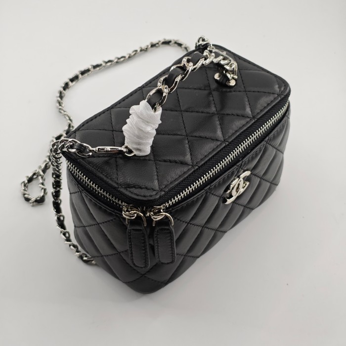 AA# High Quality Womens Cosmetic Bag Messenger Box Bag 18*10*9CM