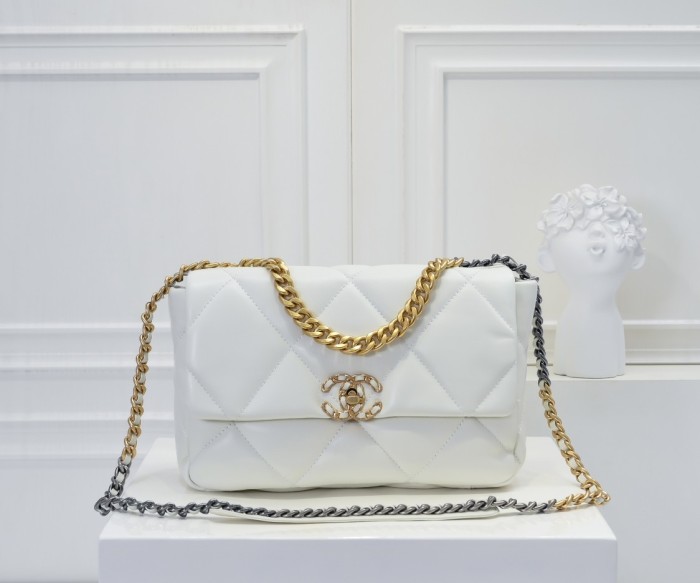 AA# High Quality Womens 19 Bag  Messenger Bag