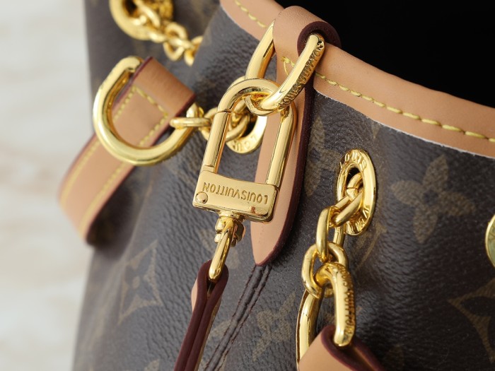 AA# High Quality Womens Shoulder Bag 28 x 20 x 11.5CM