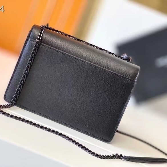 AAA# High Quality Womens Messenger Bag 22×15×8CM