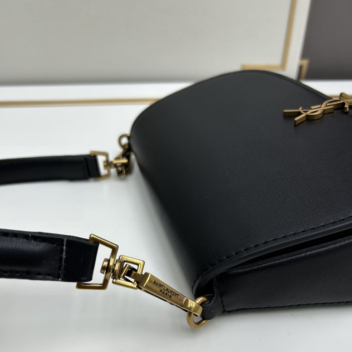 AAA# High Quality Womens Messenger Bag 20x17x8CM
