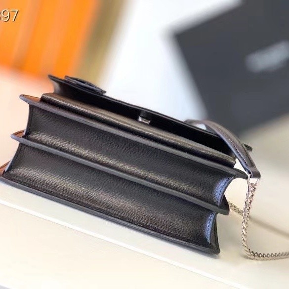 AAA# High Quality Womens Messenger Bag 22×15×8CM