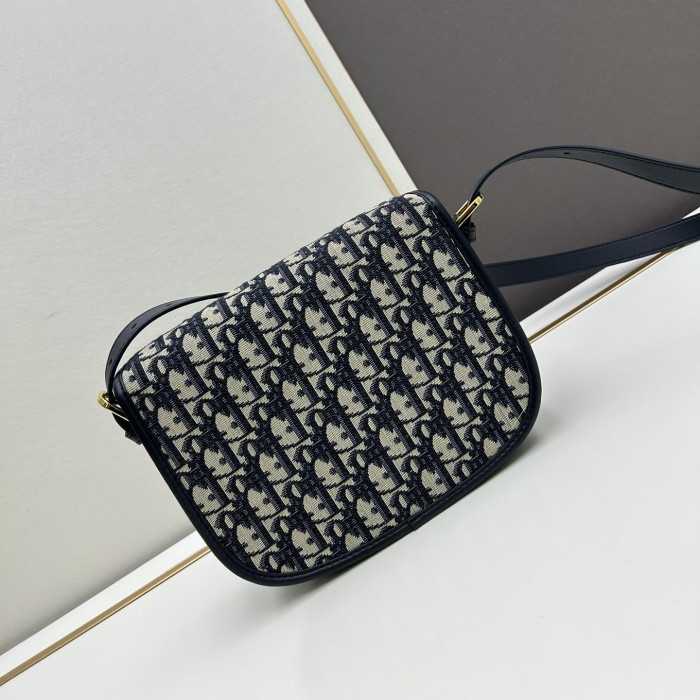 AAA# High Quality Womens Montaigne Bag Messenger Bag 22x18x7CM