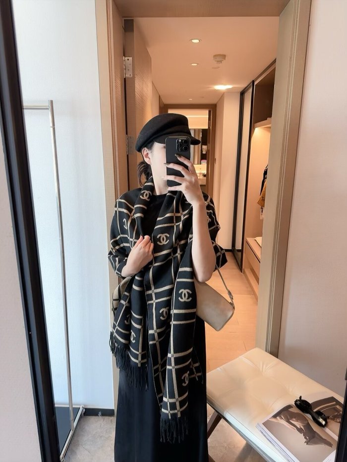 Womens Scarves