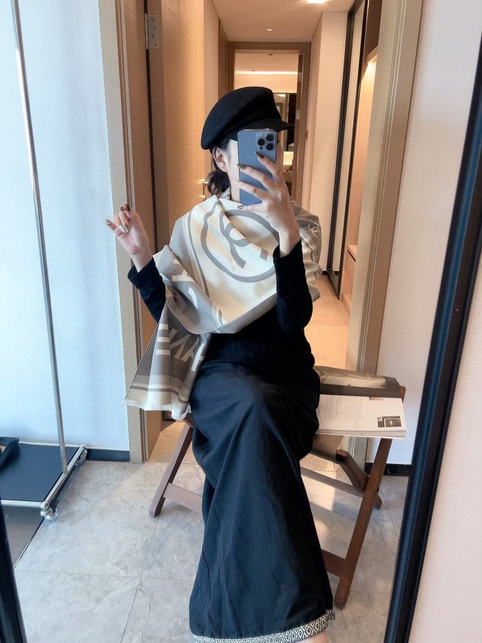 Womens Scarves
