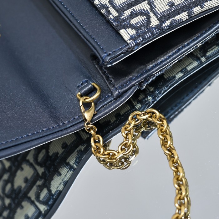 AAAAA# High Quality Womens Chain Bag Messenger Bag 19*13CM