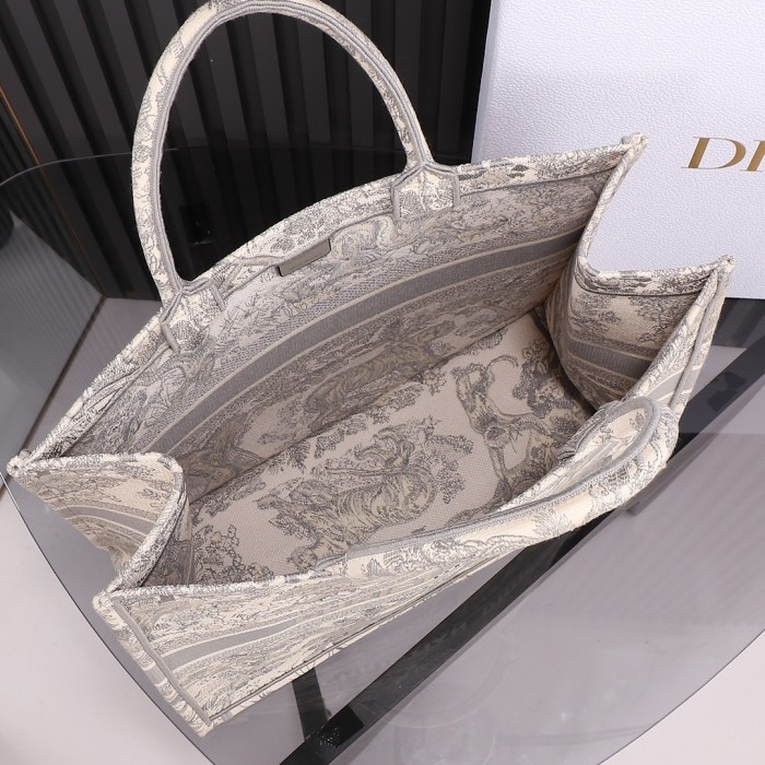 AAAAA# High Quality Womens Embroidered Shoulder Bag Totes 41CM 36CM