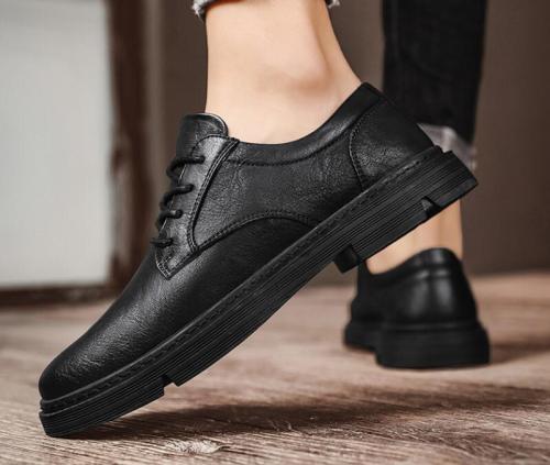 Autumn leather shoes men's 2021 new fashion versatile black soft sole casual business British men's shoes