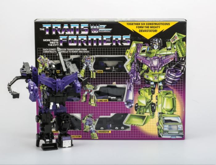 TRANSFORMERS G1 Reissue Black Devastator brand new Kids Toy Action Figure Free Shipping