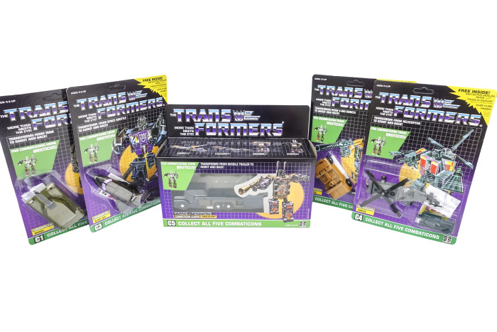 New arrivial Transformers G1 Reissue Bruticus Carded ver. Metal ver. brand new