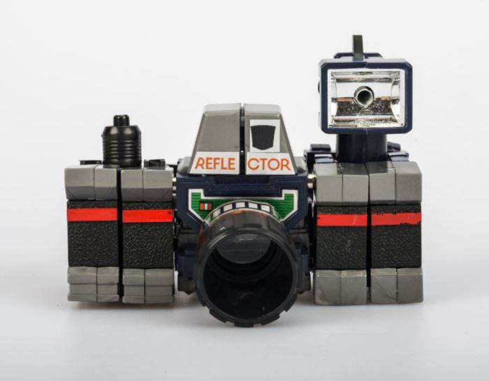 TRANSFORMERS G1 Reissue Reflector Camera brand new Kids Toy Action Figure Free Shipping