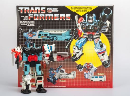 Transformers G1 Defensor reissue brand new MISB Gift free shipping