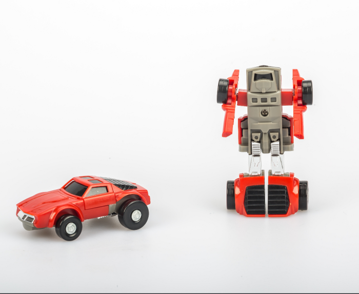 TRANSFORMERS G1 Reissue Windcharger brand new Kids Toy Action Figure Free Shipping