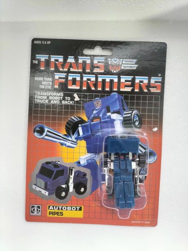 TRANSFORMERS G1 Reissue Pipes brand new Kids Toy Action Figure Free Shipping