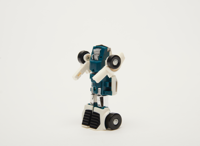 TRANSFORMERS G1 Reissue Tailgate brand new Kids Toy Action Figure Free Shipping