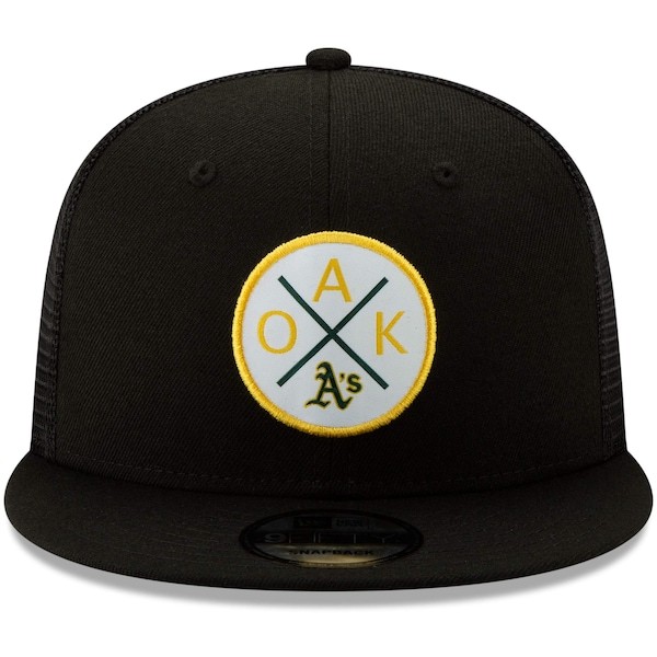 Oakland Athletics New Era Vert Trucker 9FIFTY Adjustable Snapback Hat - Black