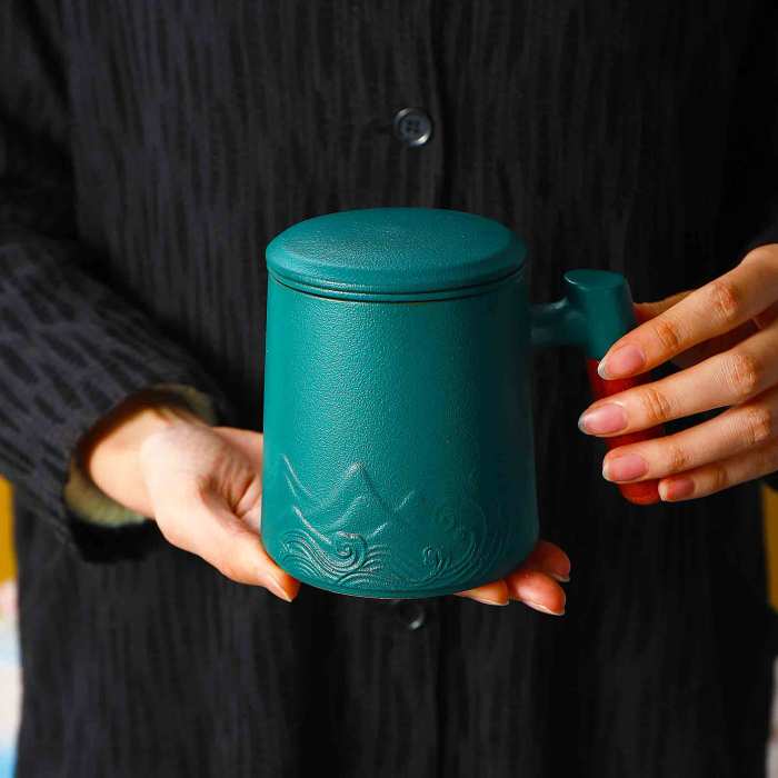 Green Waves Coffee & Tea Mug