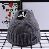 Autumn / Winter Hat Outdoor Warm Hat Autumn / Winter Windproof Cold Hat Flanging Wool