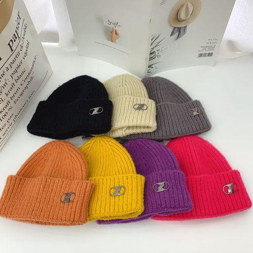 Street Fashion WE11DONE labeling woolen hat autumn and winter wild knitted cold hat men and women