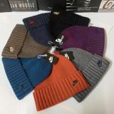 Autumn / Winter Hat Outdoor Warm Hat Autumn / Winter Windproof Cold Hat Flanging Wool