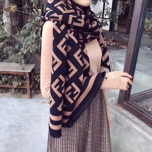 New Cashmere Scarf Thickened Warm Long Shawl Bib Brand Scarf Female